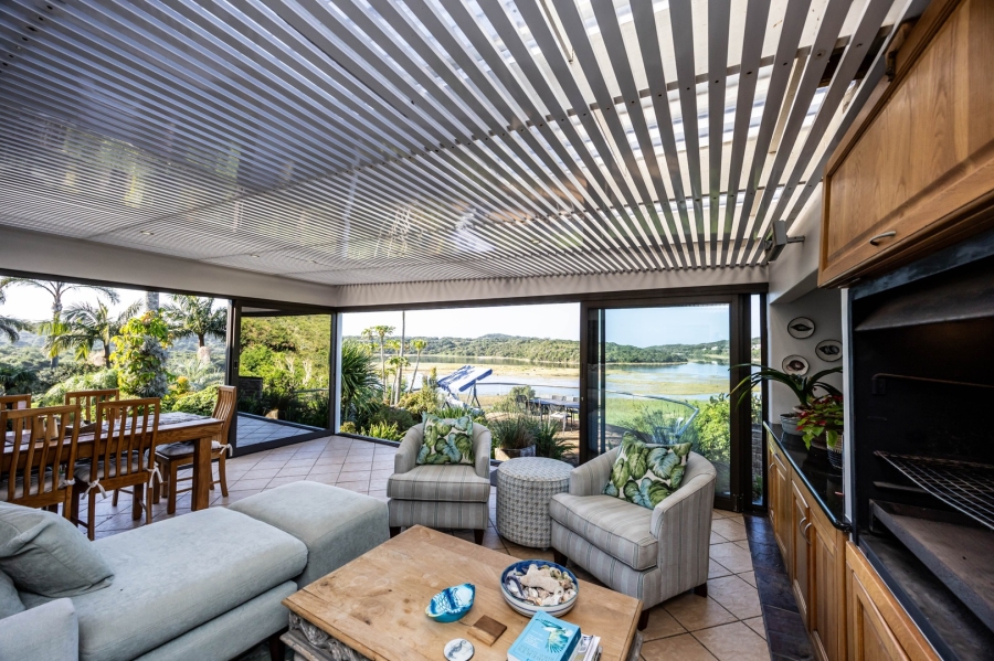 4 Bedroom Property for Sale in Beacon Bay Eastern Cape